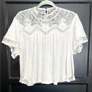 Free People white lace, cotton and linen top in S/P.